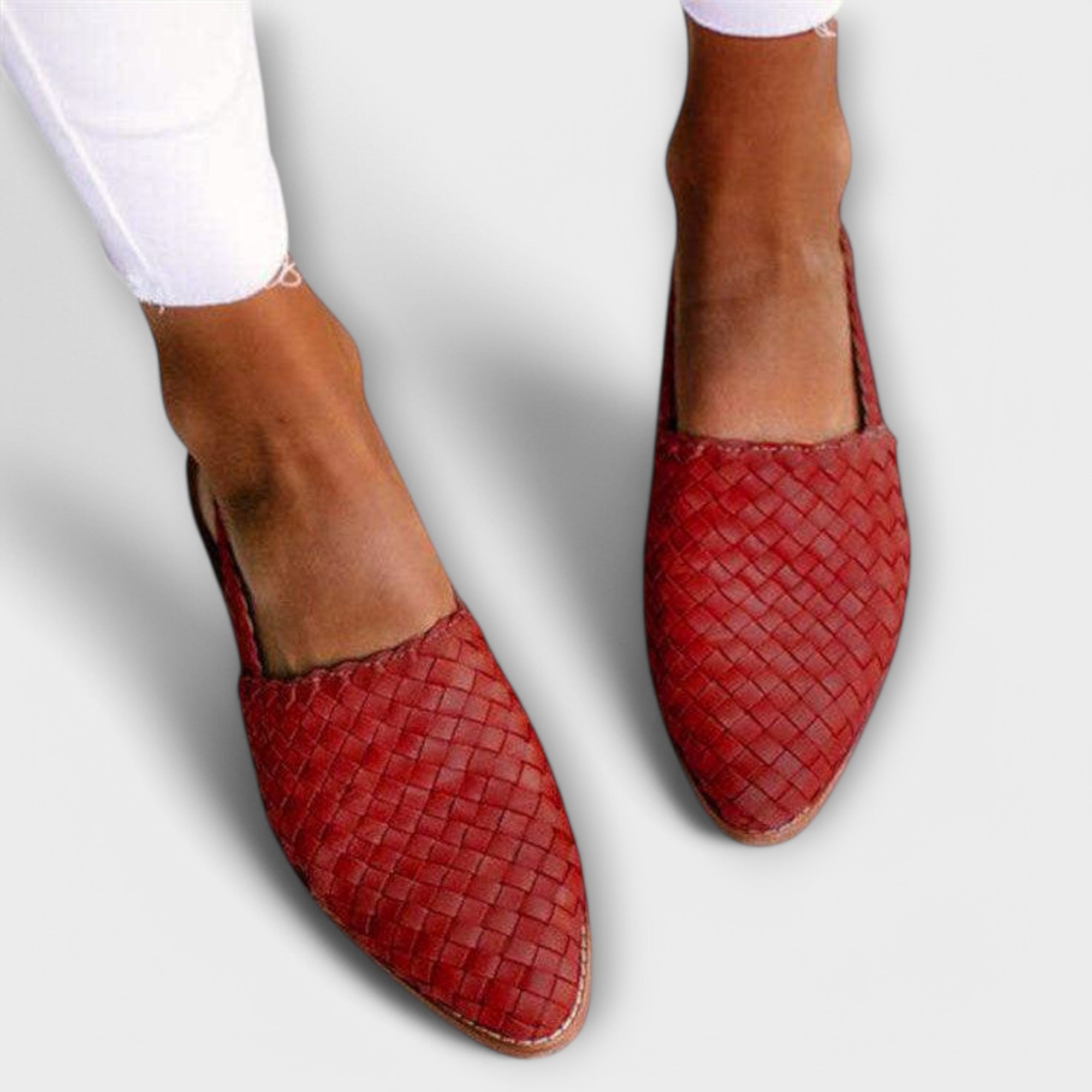 Red / 9.5