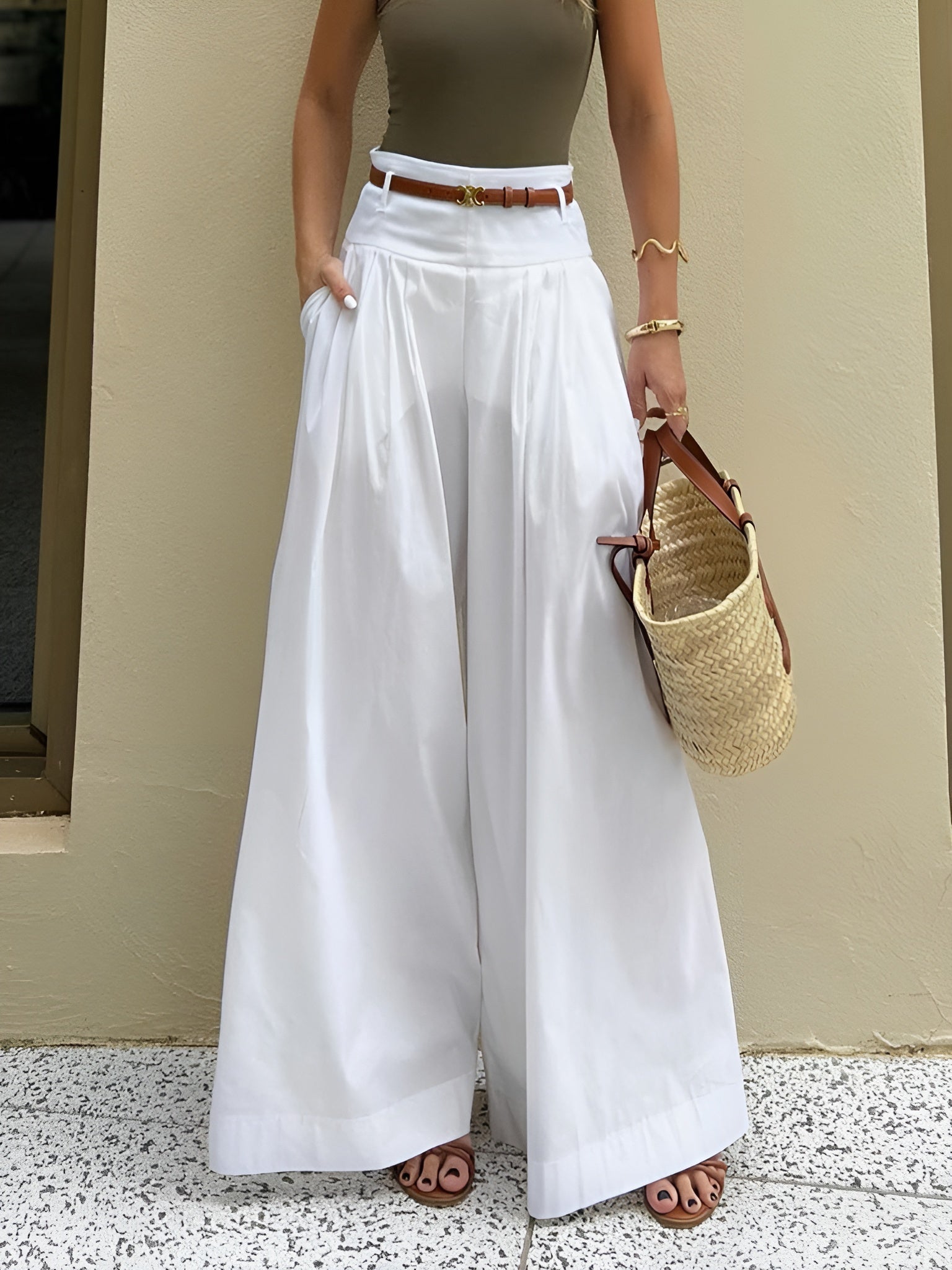 White / XL