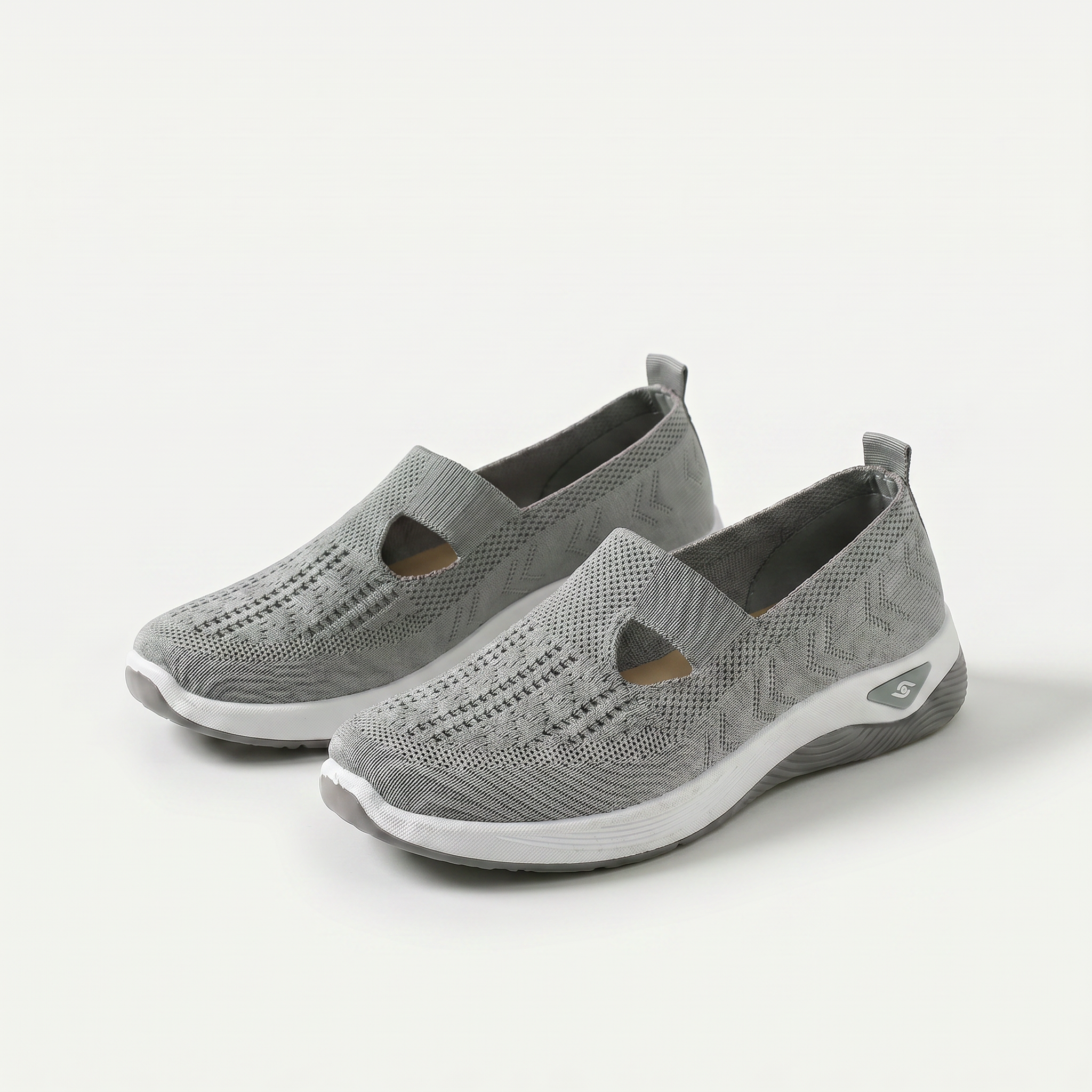 Gray / 13
