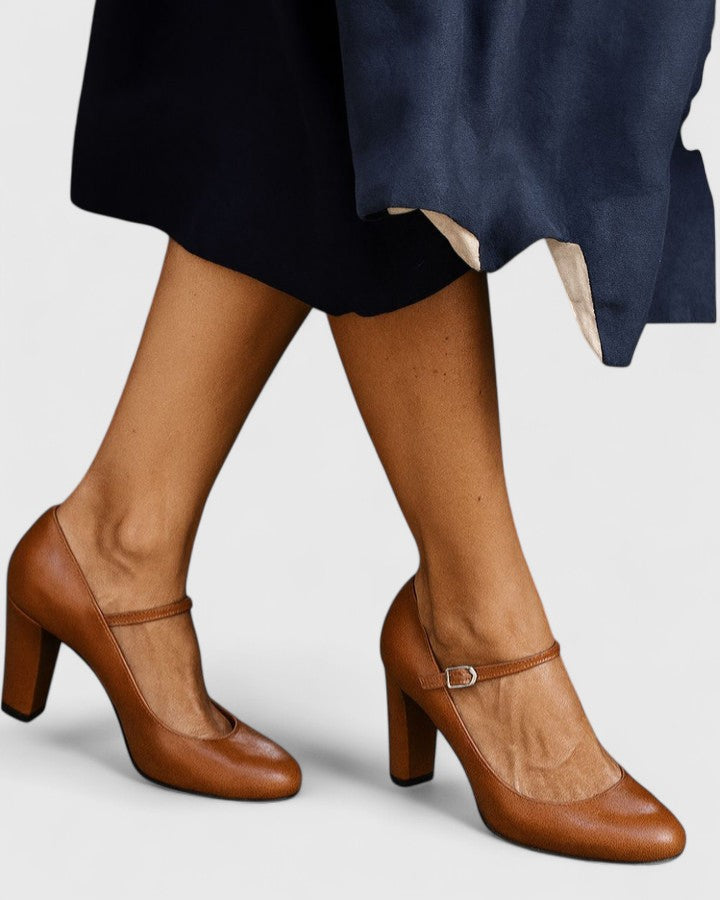 Brown / 8 US | 39 EU | 6 AU