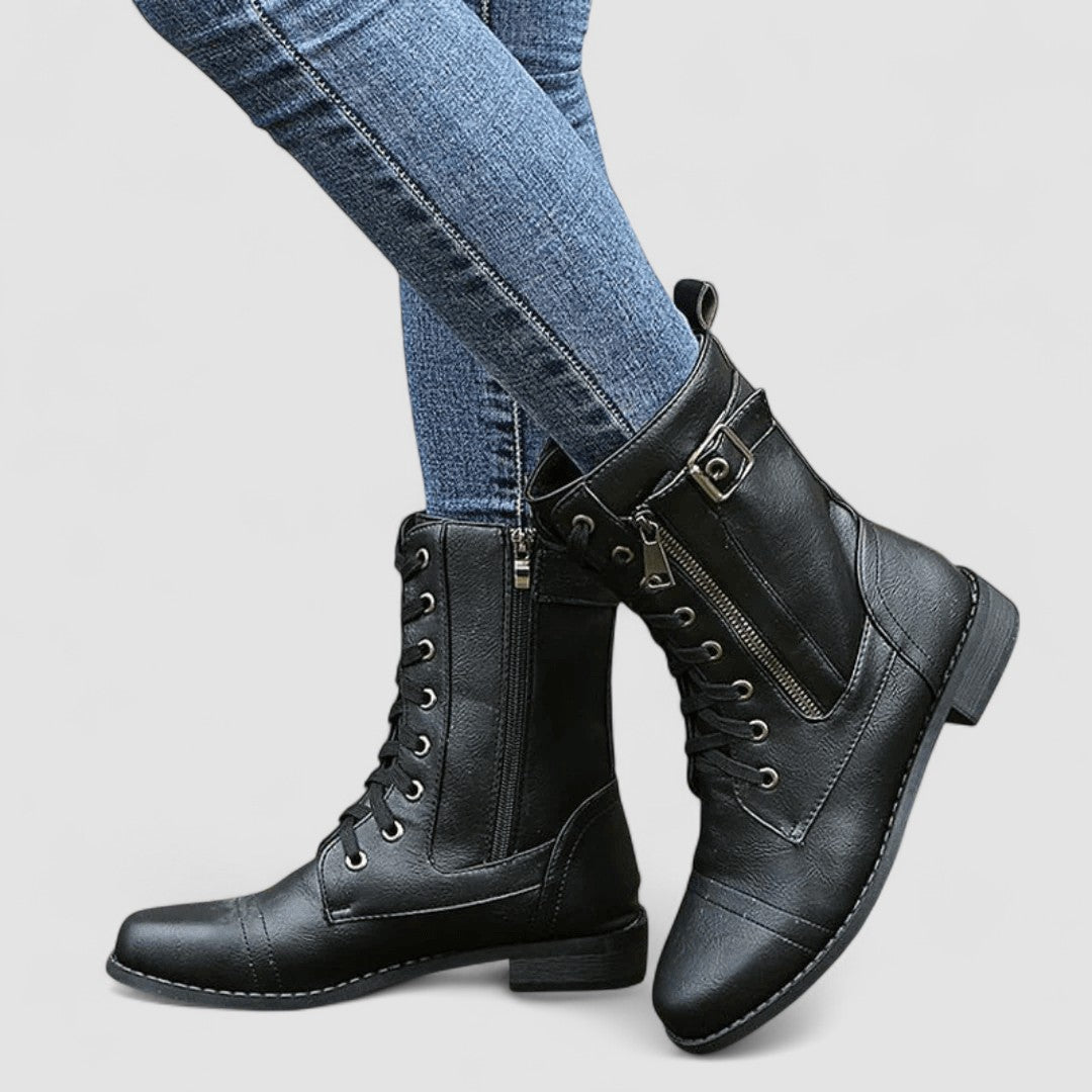Black / 9.5