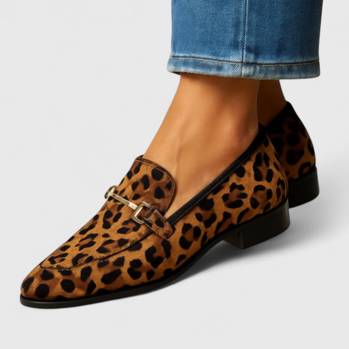 Leopard / 10