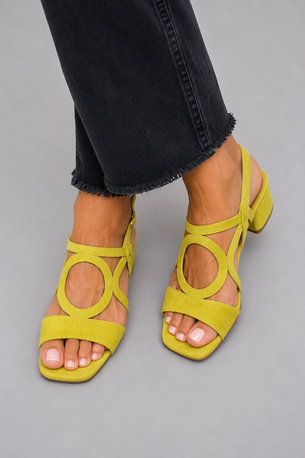 Mustard yellow / US 12