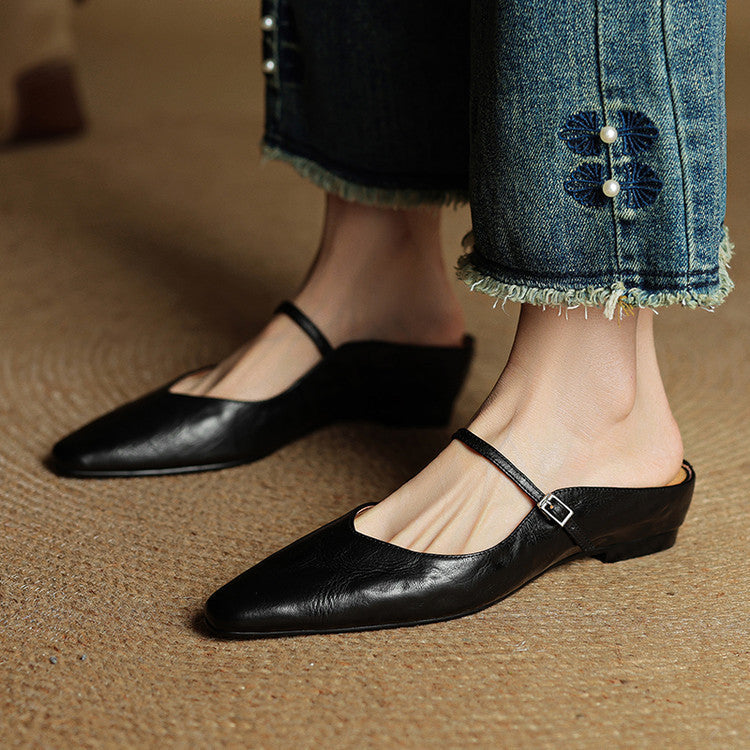 Black / 12