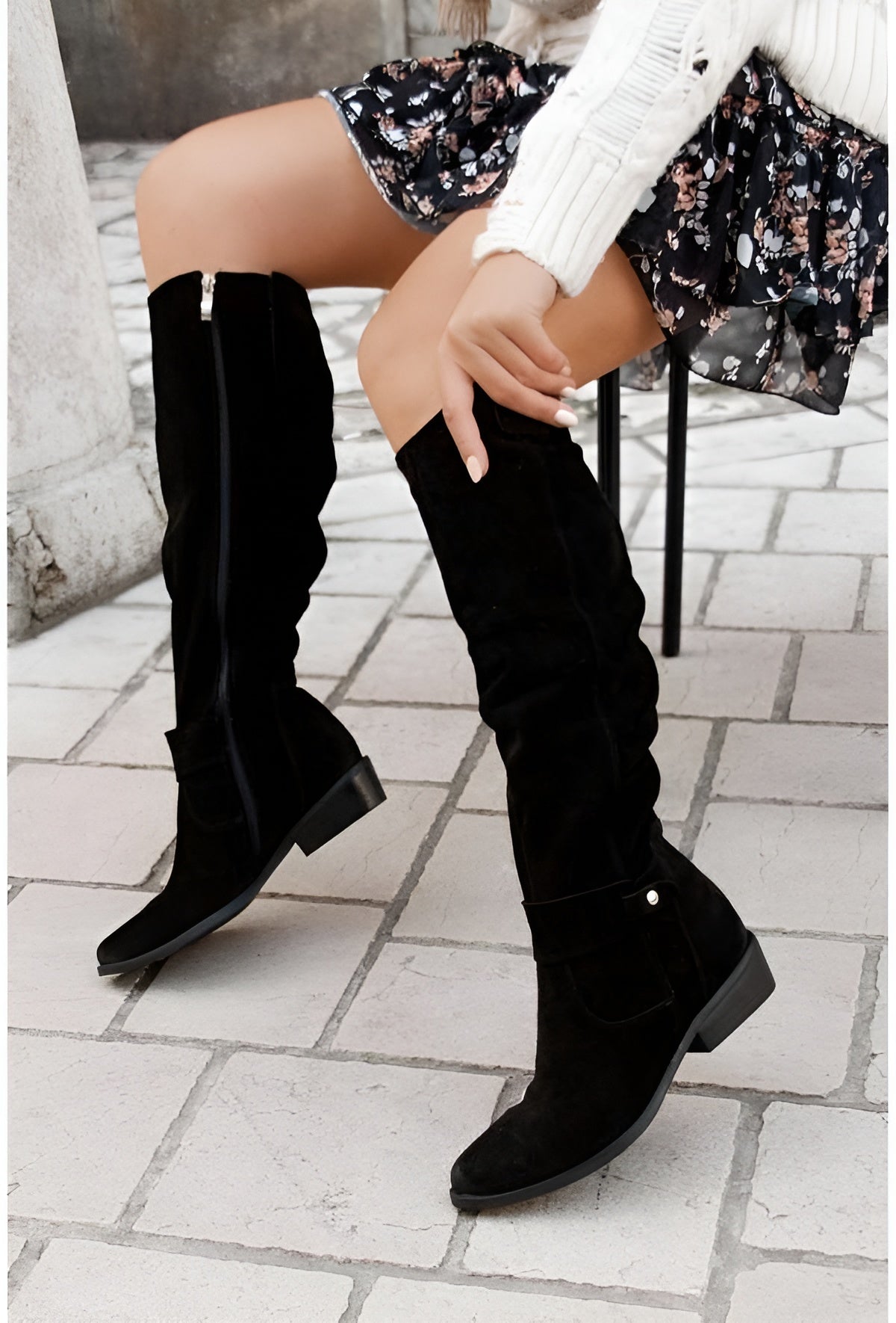 Black / 43
