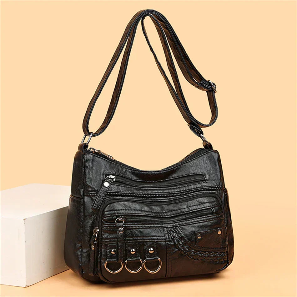 Black / 25x18x9 cm (9.8 x 7.1 x 3.5 in)