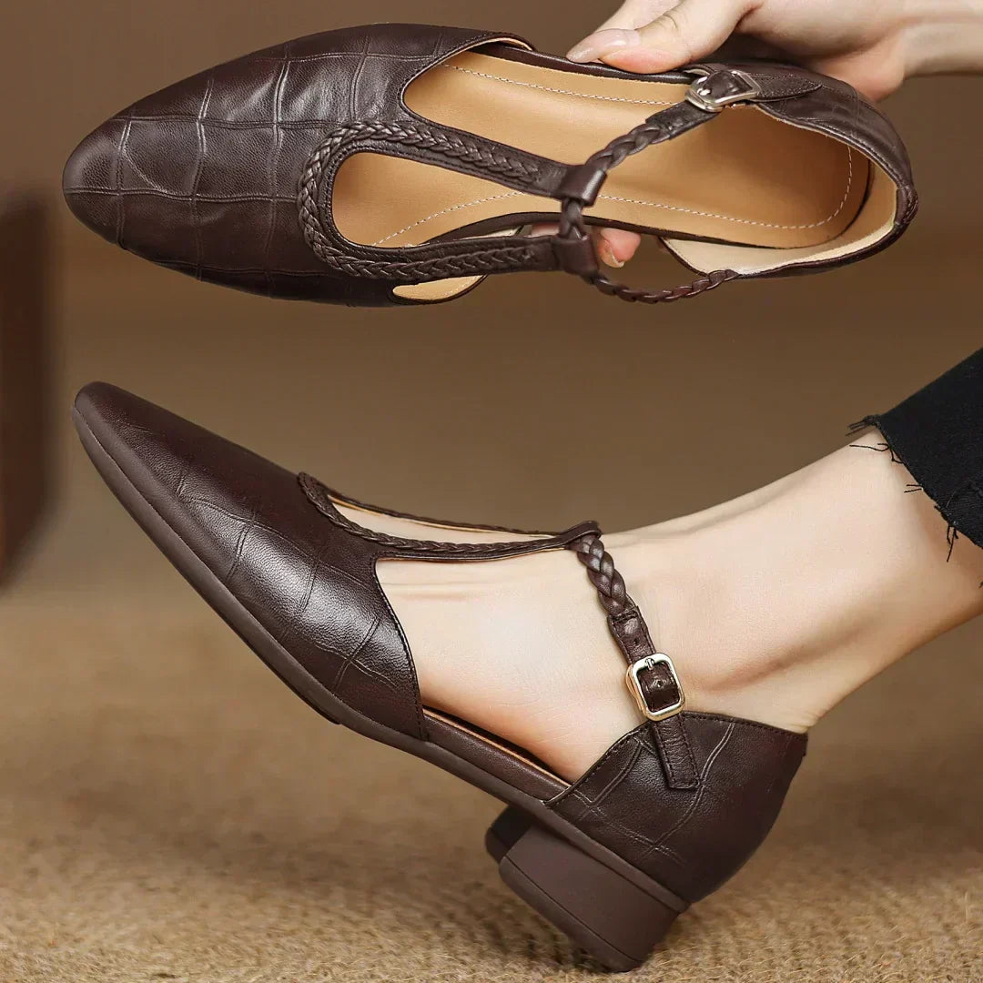 Brown / 10.5