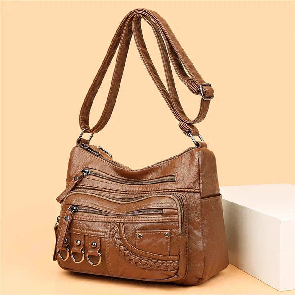 Brown / 9.8 x 7.1 x 3.5 in