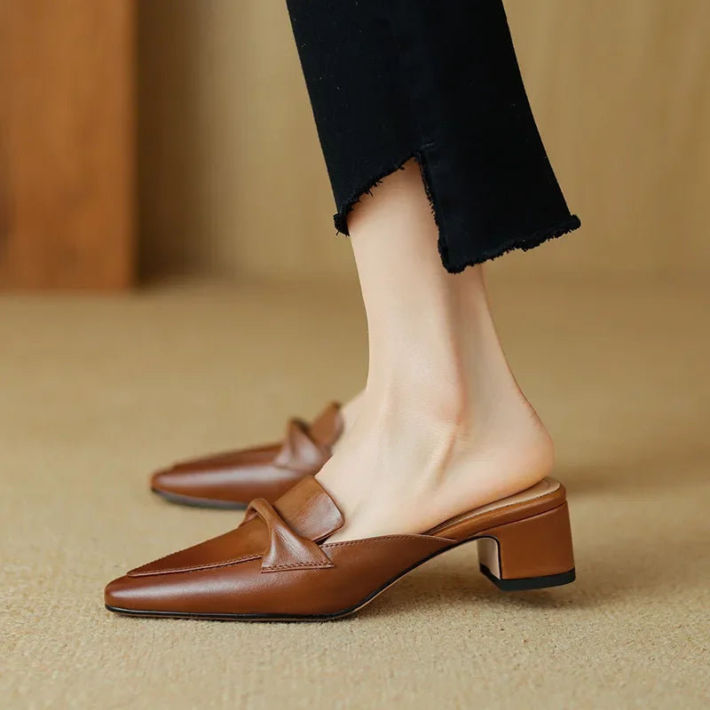 Brown / 12