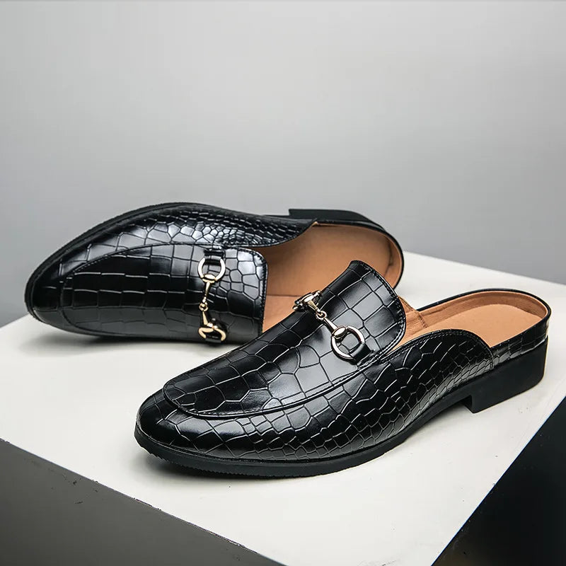 Black / 12