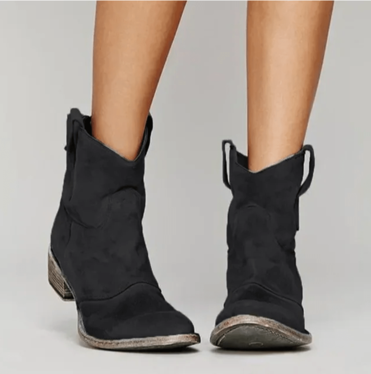 Black / 11