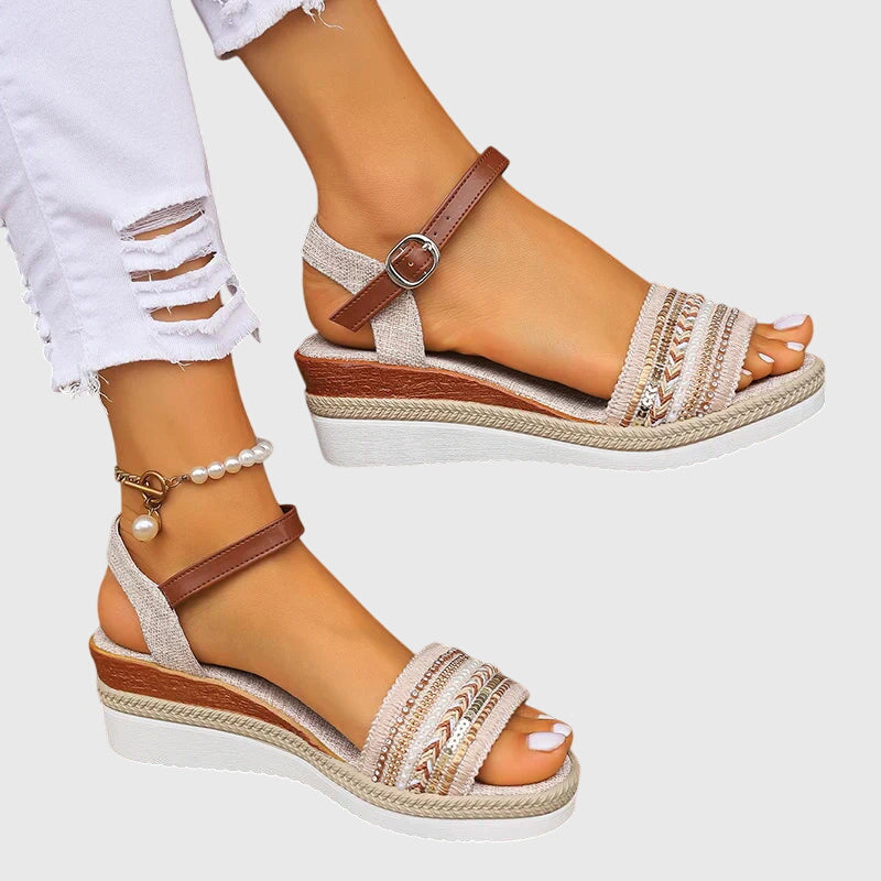White/Brown / 12 US
