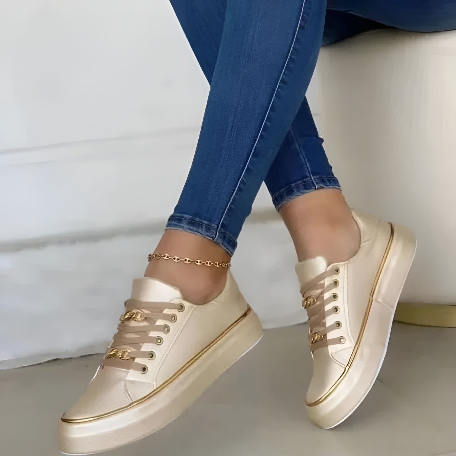 Gold / 12