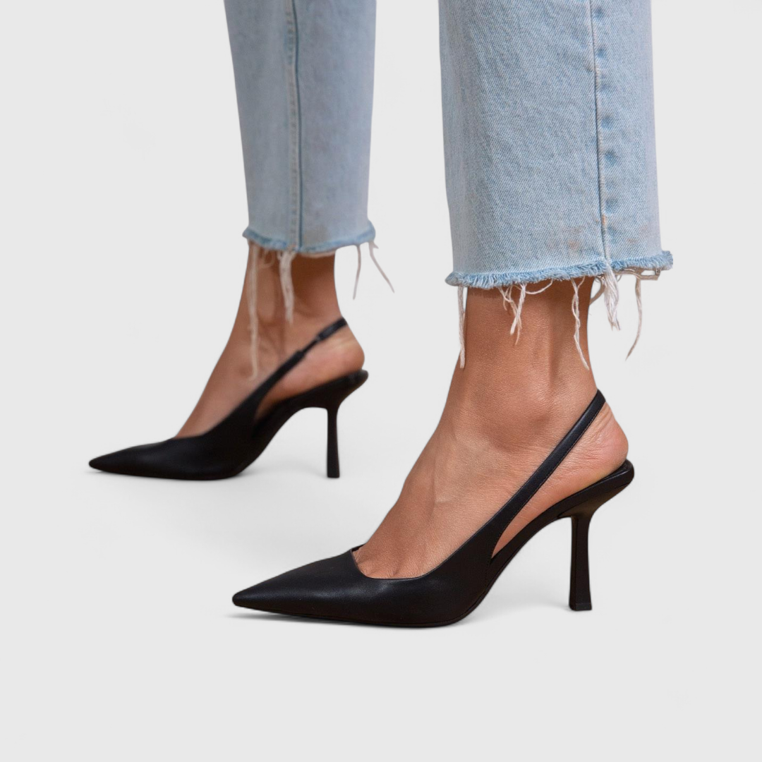 Black Leather / 11 US | 43 EU | 9 AU