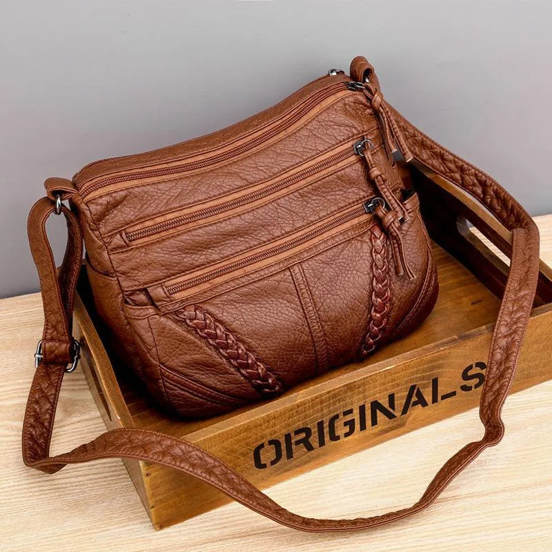Brown / 23x17x12 cm (9.1 x 6.7 x 4.7 in)