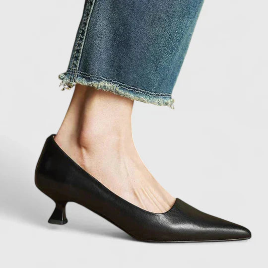 Black / 10 US | 41 EU | 8 AU
