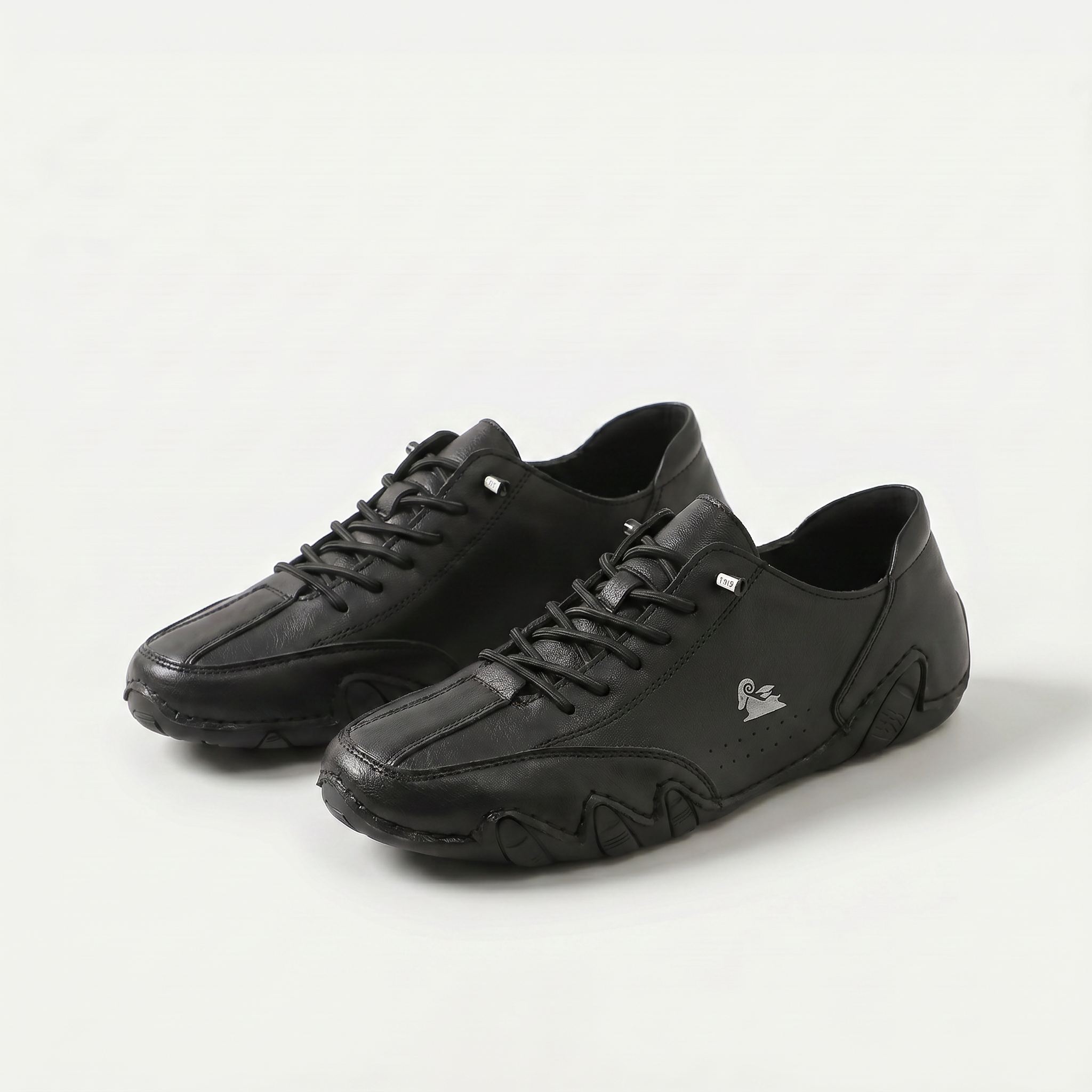 Black / 11