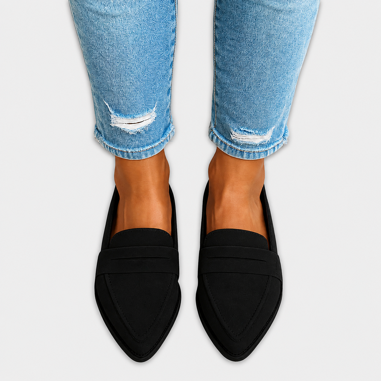 Black / 11