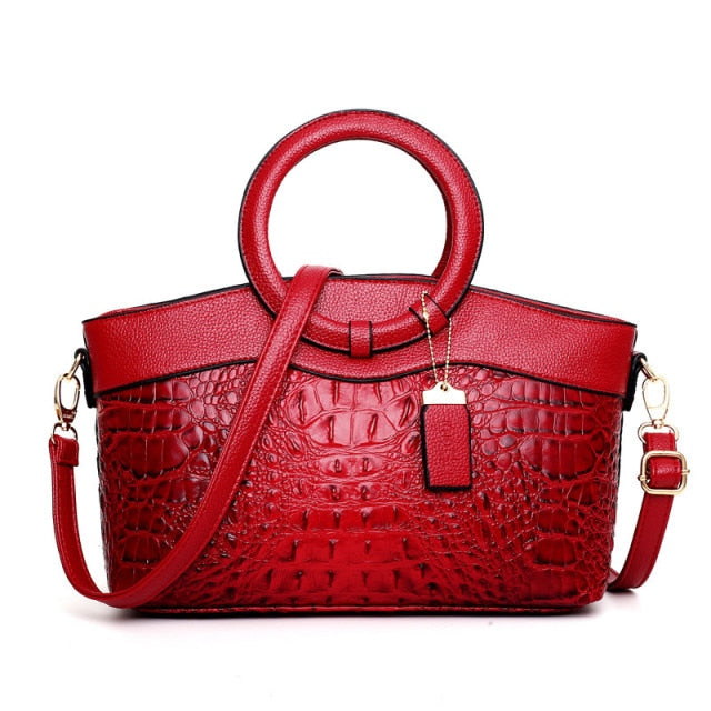 Red / 31x21x13 cm (12.2 x 8.3 x 5.1 in)